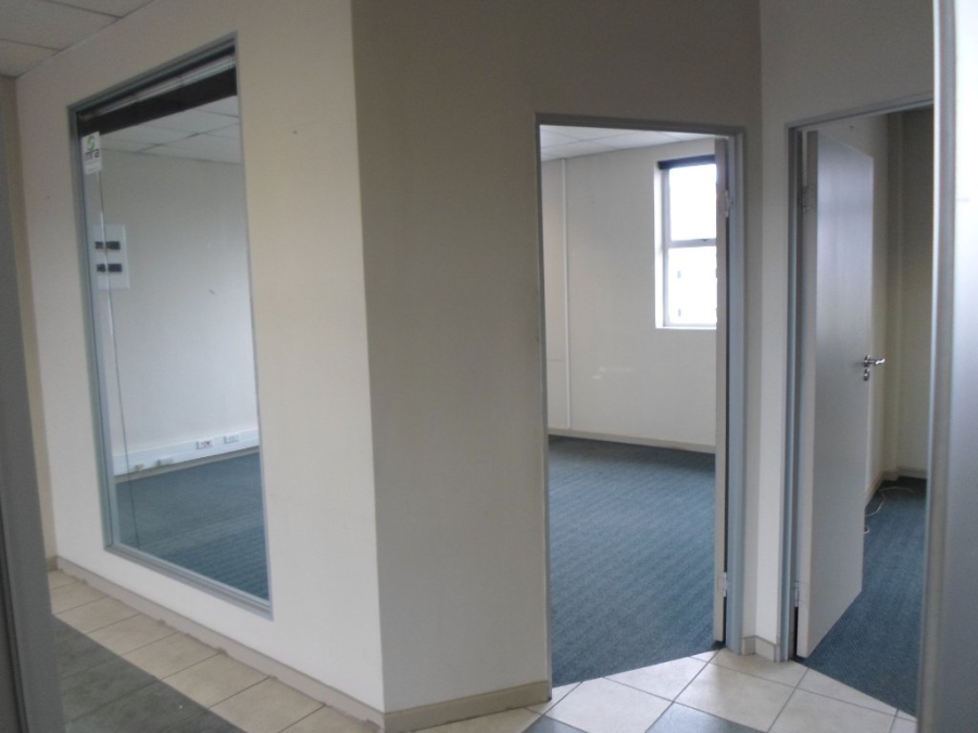 To Let commercial Property for Rent in Marconi Beam Industria Western Cape